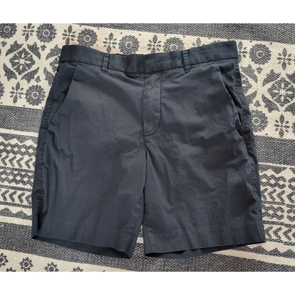 Womens Everlane Size 4 navy blue short
